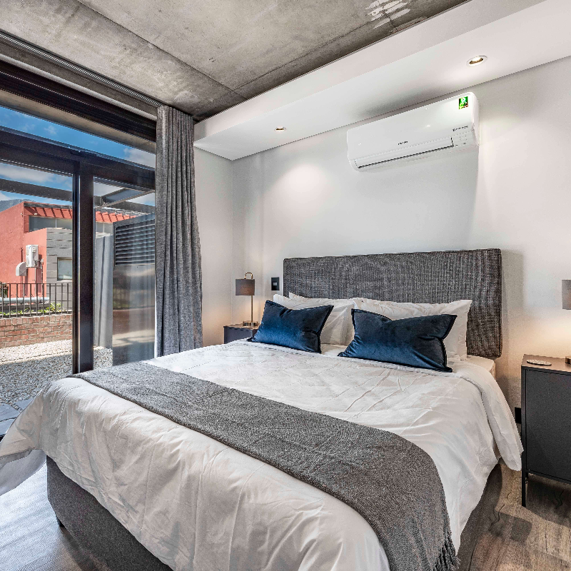 207 The Signature,De Waterkant