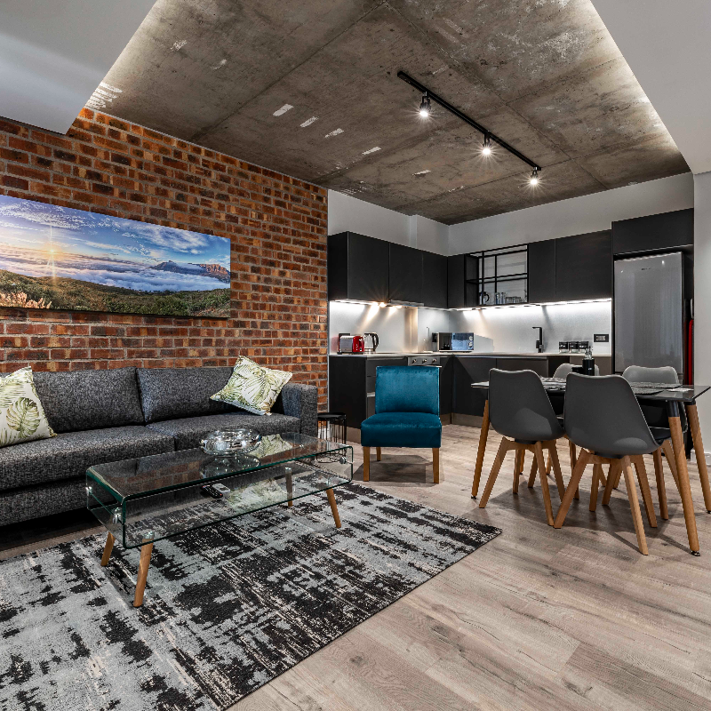 304 The Signature, De Waterkant