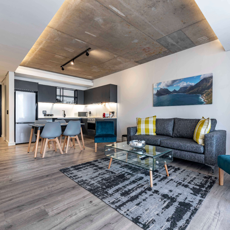 105 Signature, De Waterkant