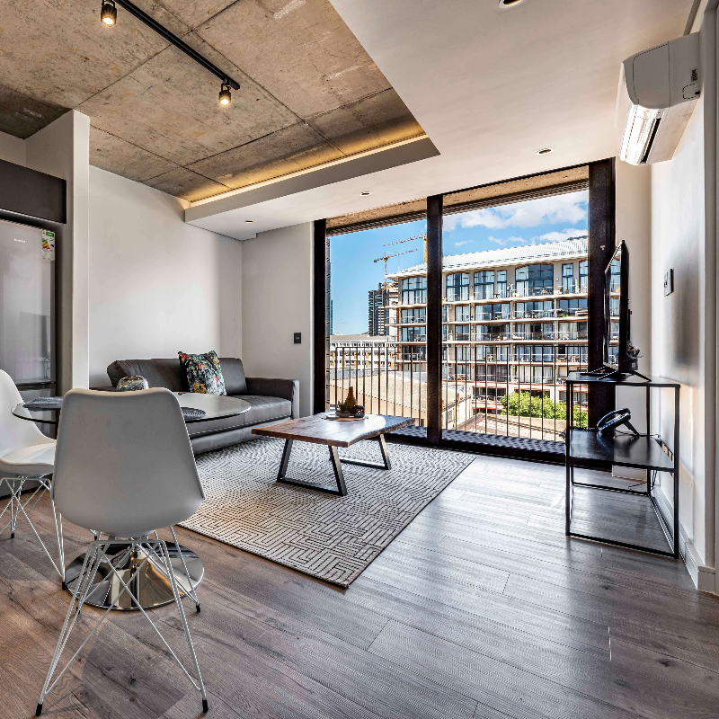 408 The Signature, De Waterkant
