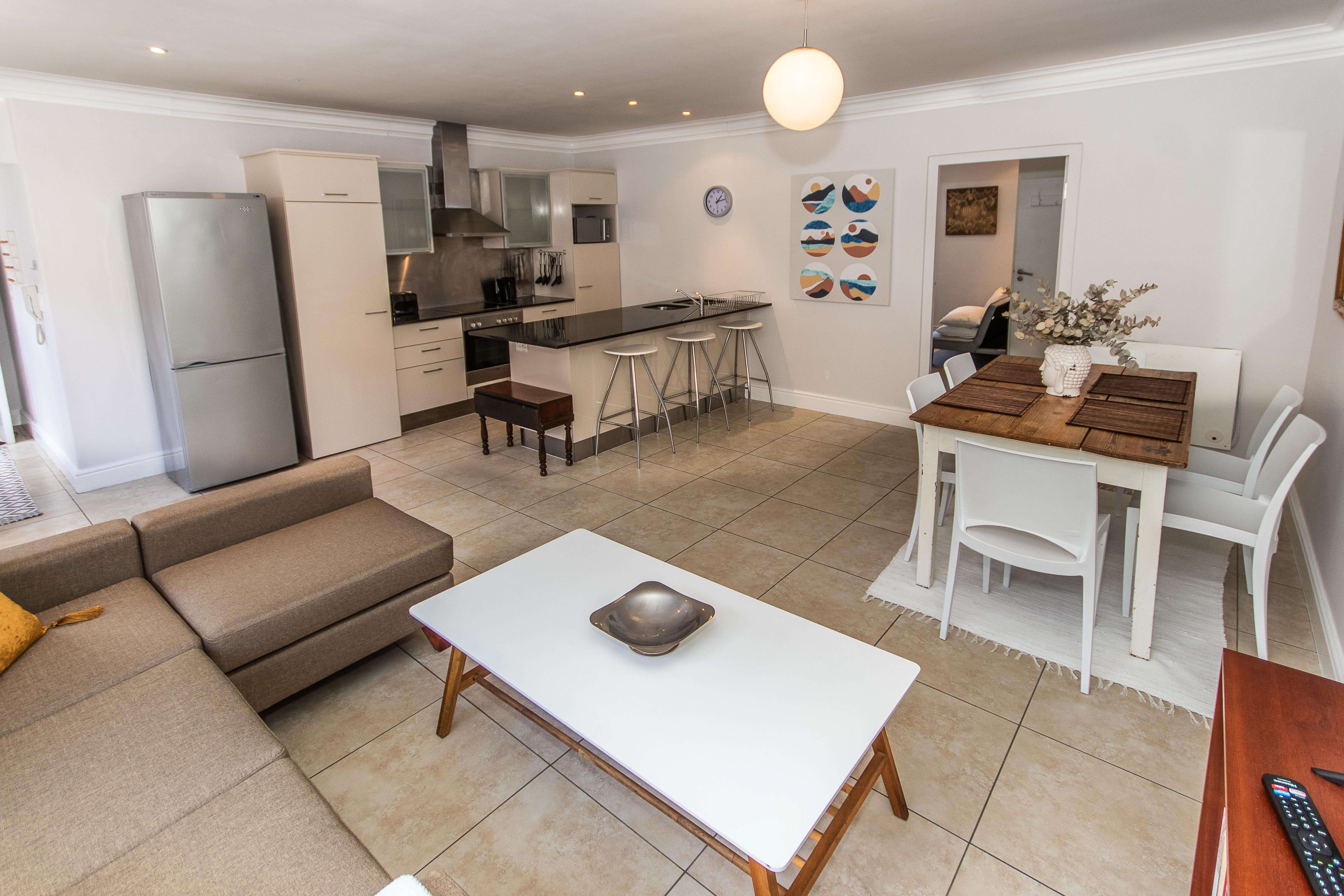 1 Bed apartment in beautiful Planet Africa